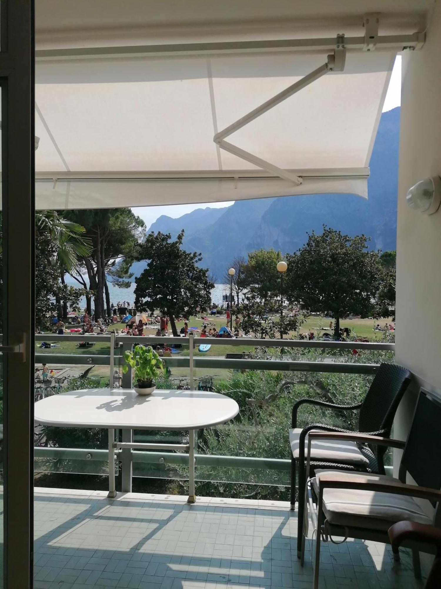 Appartement Lago Blu Ρίβα ντελ Γκάρντα Εξωτερικό φωτογραφία