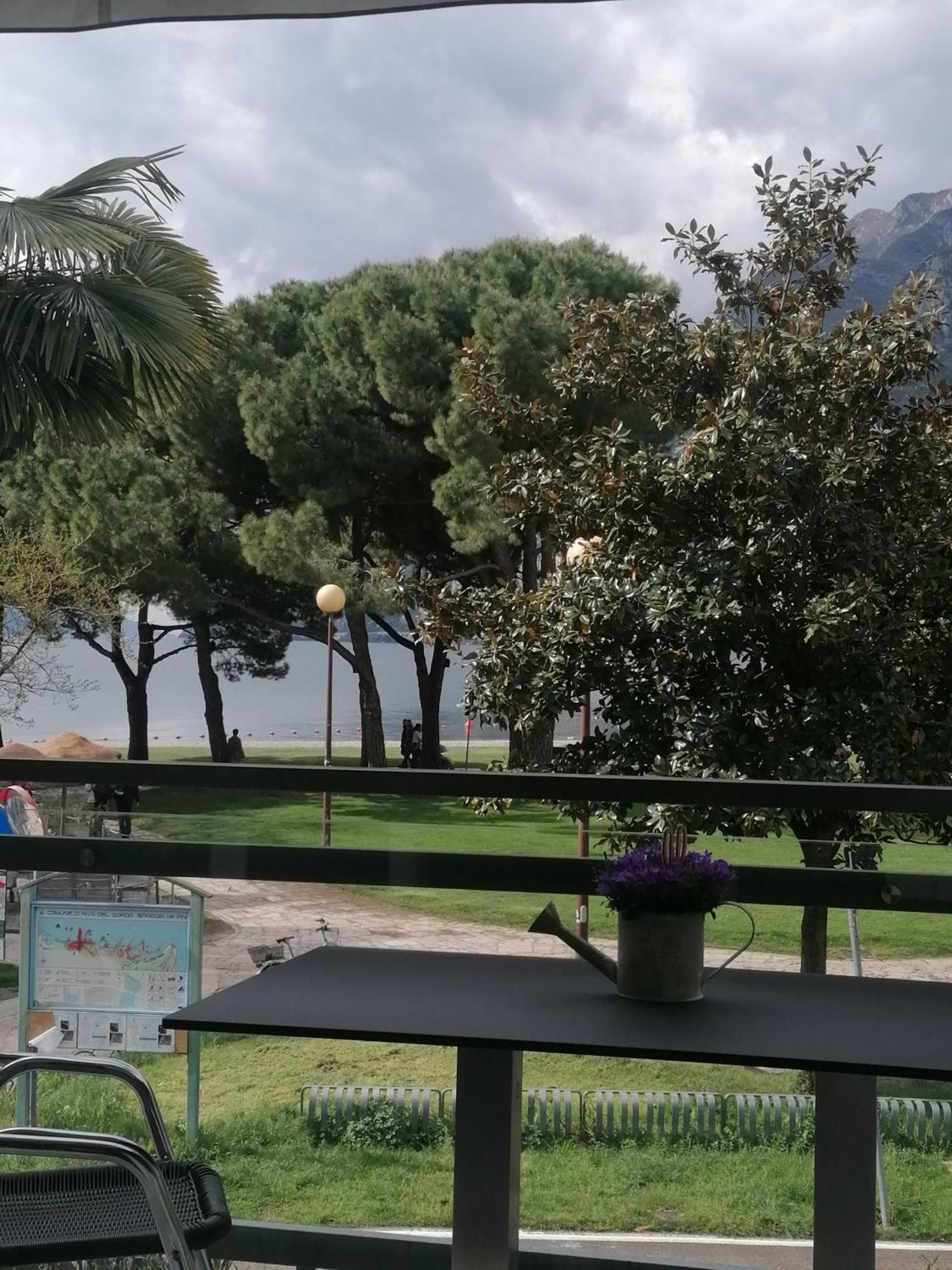 Appartement Lago Blu Ρίβα ντελ Γκάρντα Εξωτερικό φωτογραφία