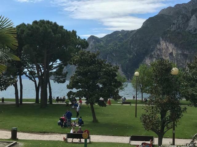 Appartement Lago Blu Ρίβα ντελ Γκάρντα Εξωτερικό φωτογραφία